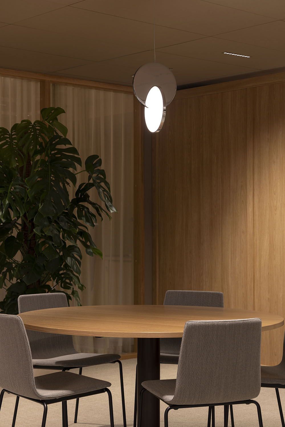 Mint More Creative interior design IXI Eyewear office lab showroom kitchen lounge breakaway space